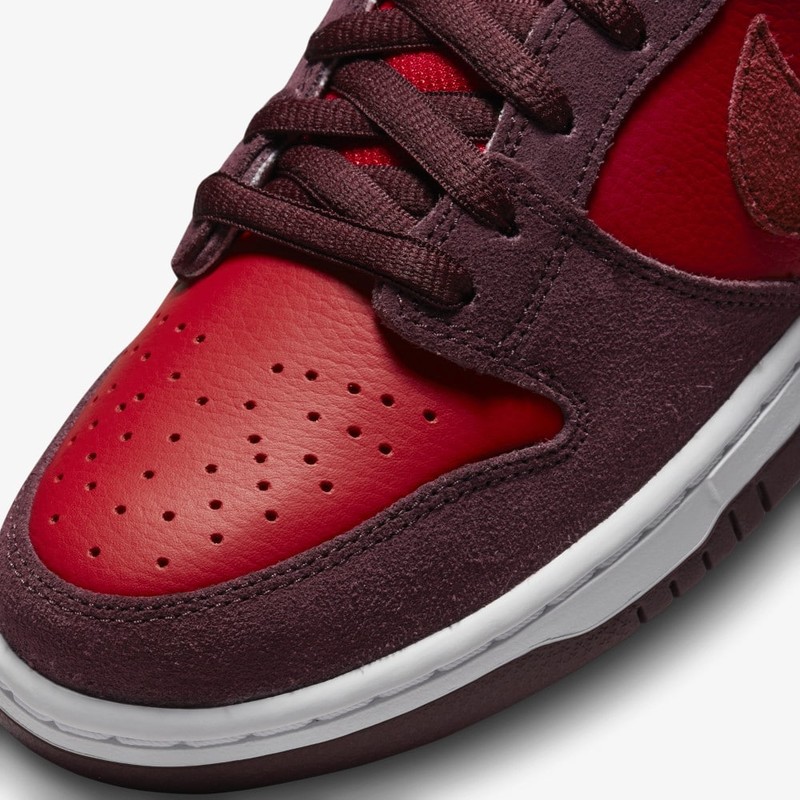 Nike SB Dunk Low Cherry | DM0807-600 | Grailify